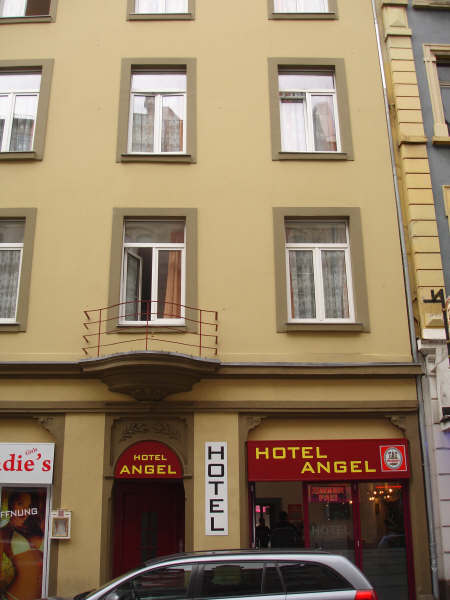 Angel Hotel 2*